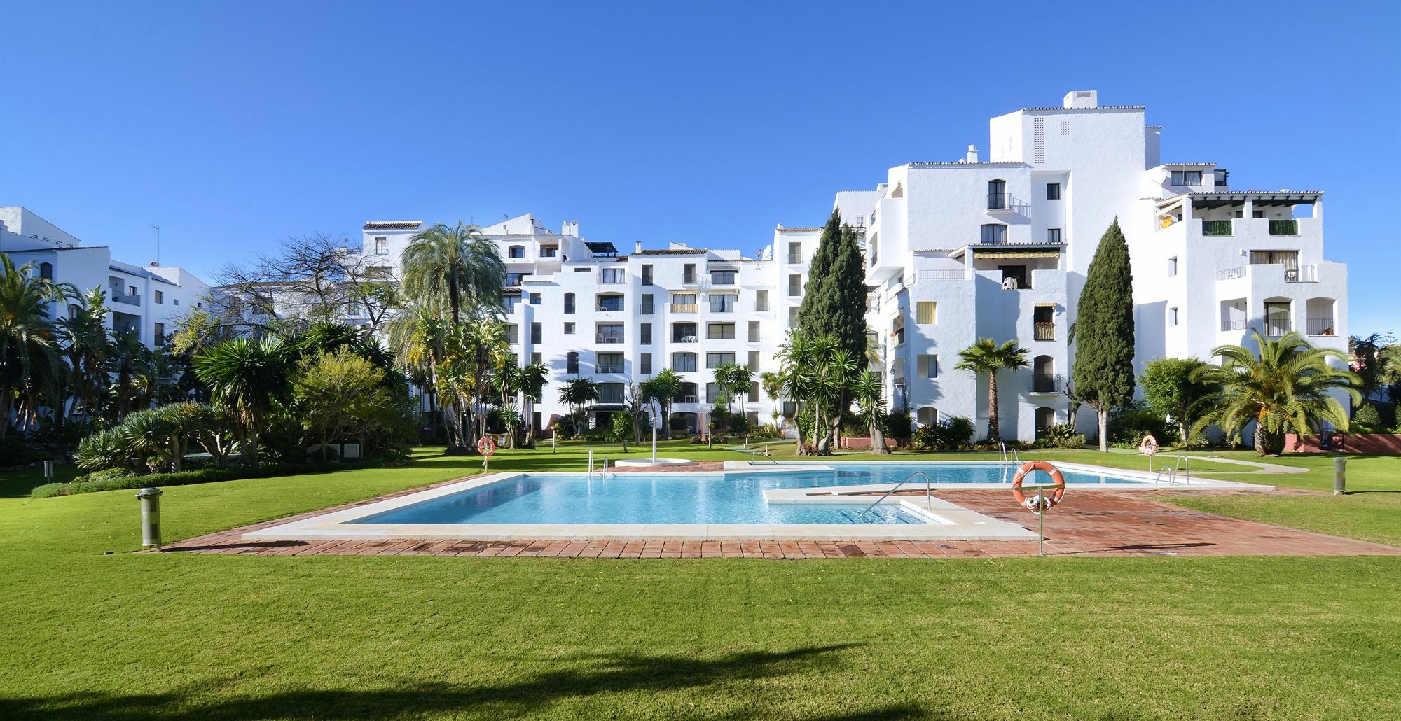 Club Jardines Del Puerto Apartamento Marbella Exterior foto