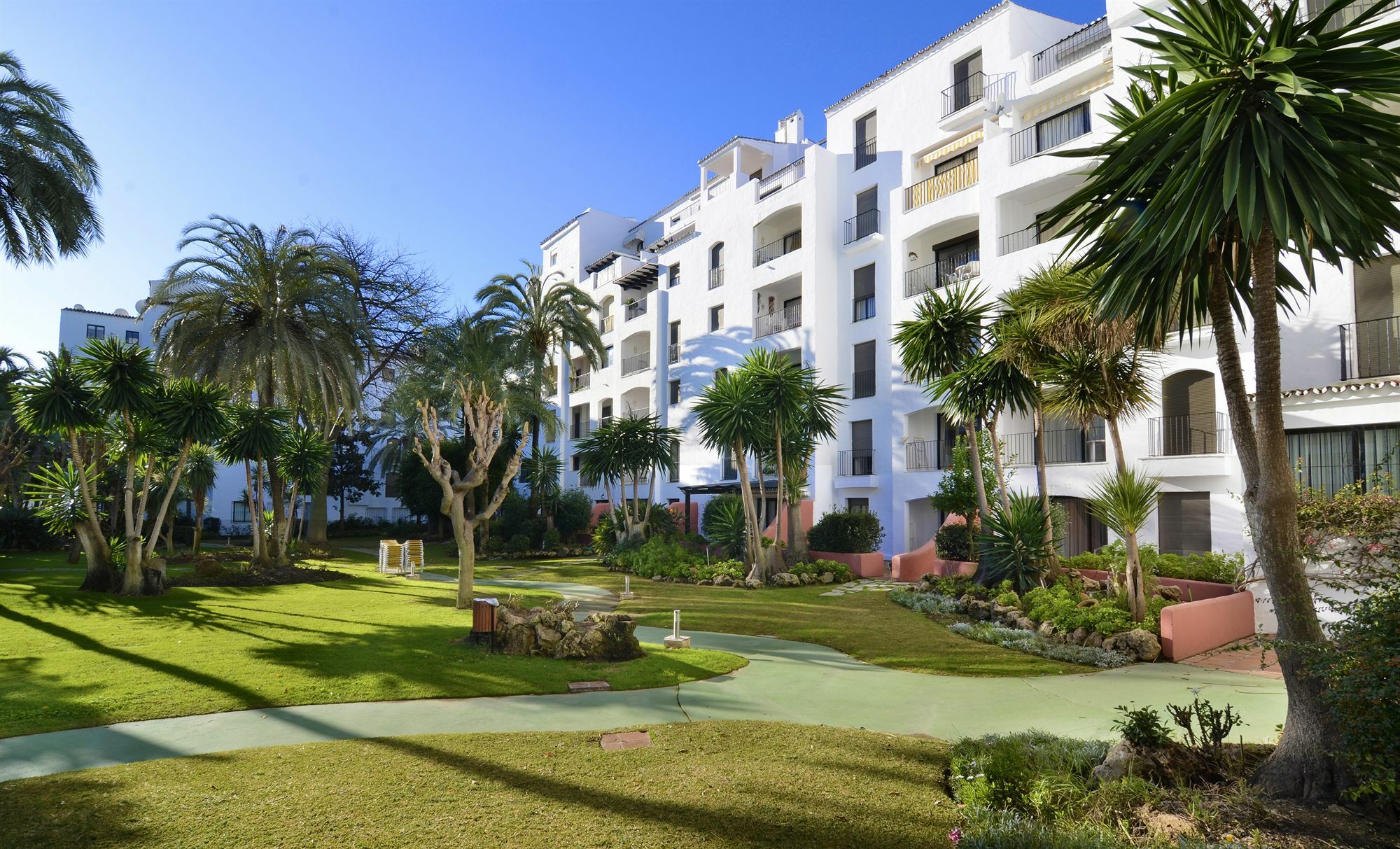 Club Jardines Del Puerto Apartamento Marbella Exterior foto